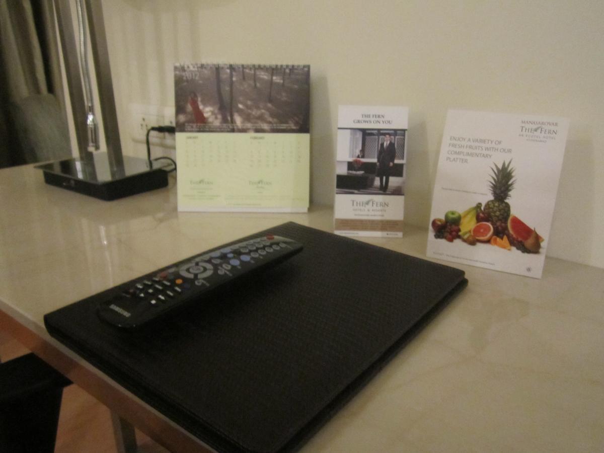 มณสโรวร เดอะ เฟิร์น ไฮเดอราบัด Hotel ภายนอก รูปภาพ